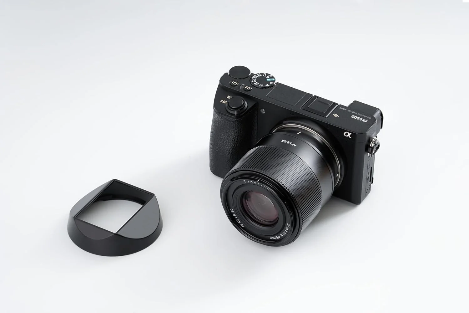 لنز پرایم 56 میلیمتری TTArtisan با فوکوس خودکار و دهانه E با دیافراگم F1.8 برای دوربینهای دیجیتال بدون آینه APS-C سازگار با A5000 A5100 A6000 A6400 NEX-3N NEX-3R NEX-6 ZVE-10 (دهانه E) لنز پرایم 56 میلیمتری TTArtisan با فوکوس خودکار و دهانه E با دیافراگم F1.8 برای دوربینهای دیجیتال بدون آینه APS-C سازگار با A5000 A5100 A6000 A6400 NEX-3N NEX-3R NEX-6 ZVE-10 (دهانه E)