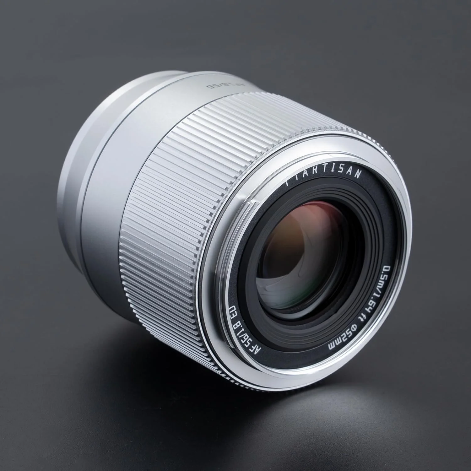 لنز TTArtisan AF 56mm F1.8 فوجی XF، لنز 56mm f/1.8 مانت فوجی X، لنز APS-C برای مانت X مدل های XS10 X-A5 X-A7 X-M1 X-M2 X-E4 X-T1 X-T10 X-T2 X-T20 X-T3 X-T4 X-T100 (نقره ای) لنز TTArtisan AF 56mm F1.8 فوجی XF، لنز 56mm f/1.8 مانت فوجی X، لنز APS-C برای مانت X مدل های XS10 X-A5 X-A7 X-M1 X-M2 X-E4 X-T1 X-T10 X-T2 X-T20 X-T3 X-T4 X-T100 (نقره ای)