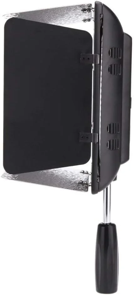 نور ویدئویی ال ای دی حرفه ای Yongnuo YN600 با دمای رنگ 5500K و روشنایی قابل تنظیم به همراه منبع تغذیه خارجی برای دوربین های فیلمبرداری DSLR نور ویدئویی ال ای دی حرفه ای Yongnuo YN600 با دمای رنگ 5500K و روشنایی قابل تنظیم به همراه منبع تغذیه خارجی برای دوربین های فیلمبرداری DSLR