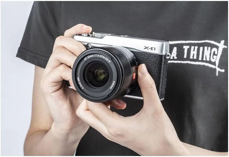 لنز پرایم 23mm F1.4 AF STM ویلتراکس با فوکوس ثابت و فوکوس خودکار APS-C برای دوربین های فوجی فیلم X-T3 X20 T30 X-T20 X-T100 با مانت X لنز پرایم 23mm F1.4 AF STM ویلتراکس با فوکوس ثابت و فوکوس خودکار APS-C برای دوربین های فوجی فیلم X-T3 X20 T30 X-T20 X-T100 با مانت X
