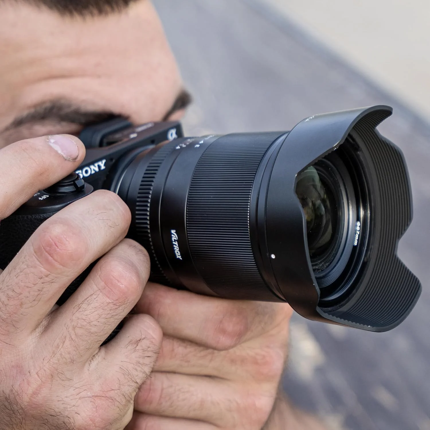 لنز ۱۳mm f/1.4 ویلتراکس با مانت E و APS-C، لنز پرایم اولترا واید با فوکوس خودکار سازگار با دوربین های سونی با مانت E مدل های ZV-E10 A6700 A6600 A6500 A6400 A6300 A6100 a7RIV a7IV a7RIII a7SIII a7II a7C