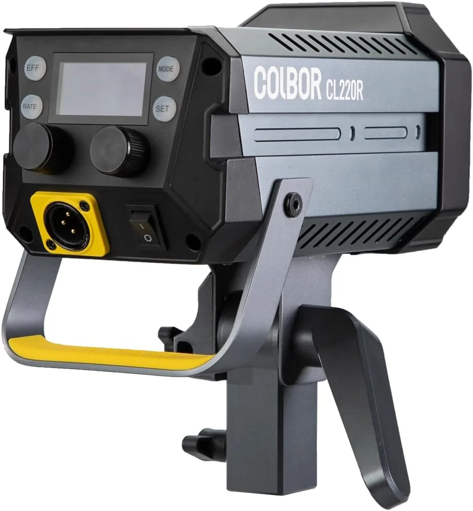 نور ویدئویی ال ای دی RGB مدل Colbor Cl220R 220W، نور COB با دمای رنگی 2700K-6500K با مانت Bowens برای فیلمبرداری، پشتیبانی از سیستم کنترل ماتریسی با 13 جلوه نوری یکپارچه