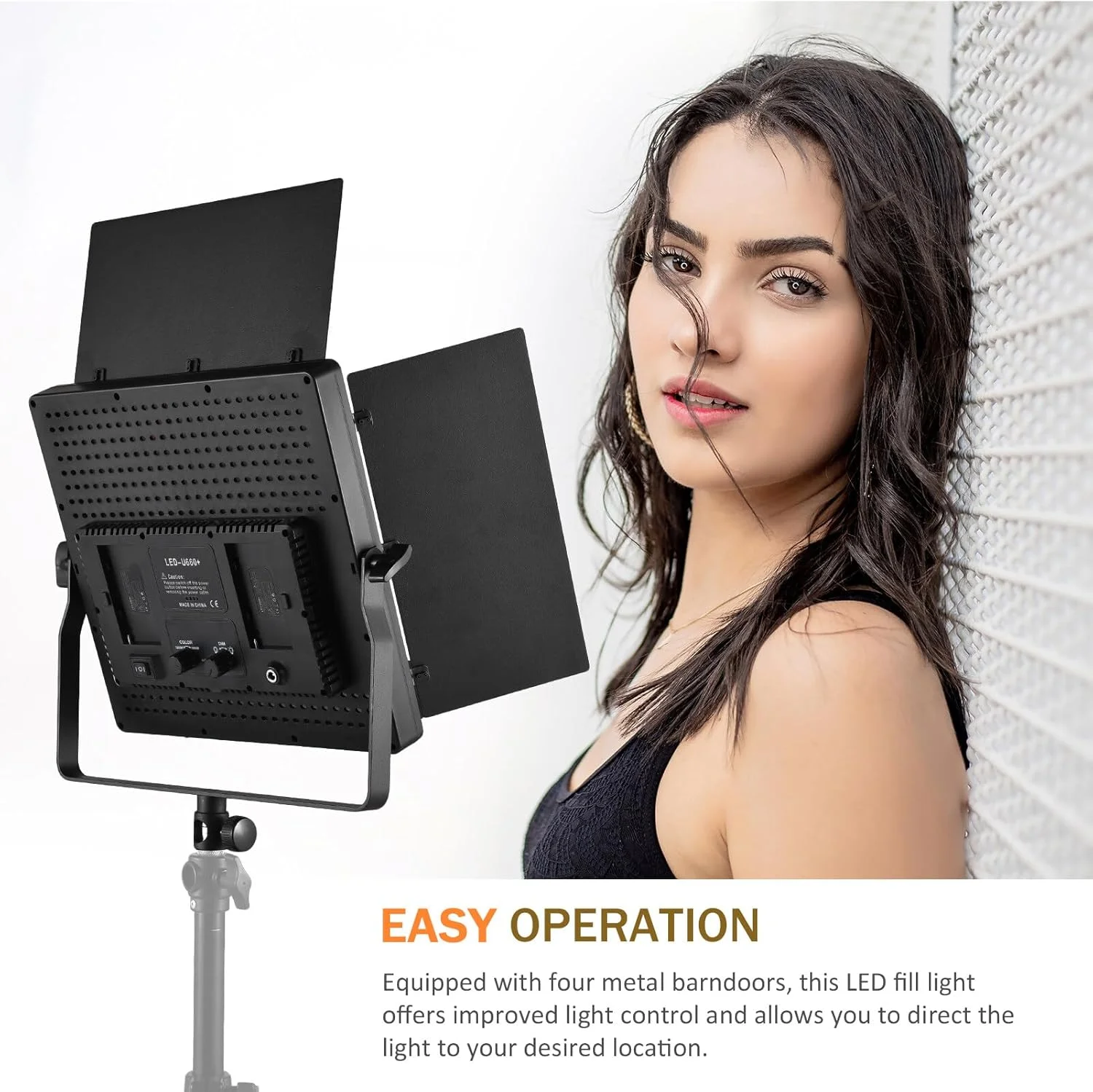 پنل نور LED دو رنگ 90 واتی برای عکاسی، دارای 1024 مهره LED، دمای رنگی 3200K-5600K قابل تنظیم، سری DCNP، قابلیت تغذیه با باتری، به همراه درهای فلزی و ریموت کنترل FAWOONU