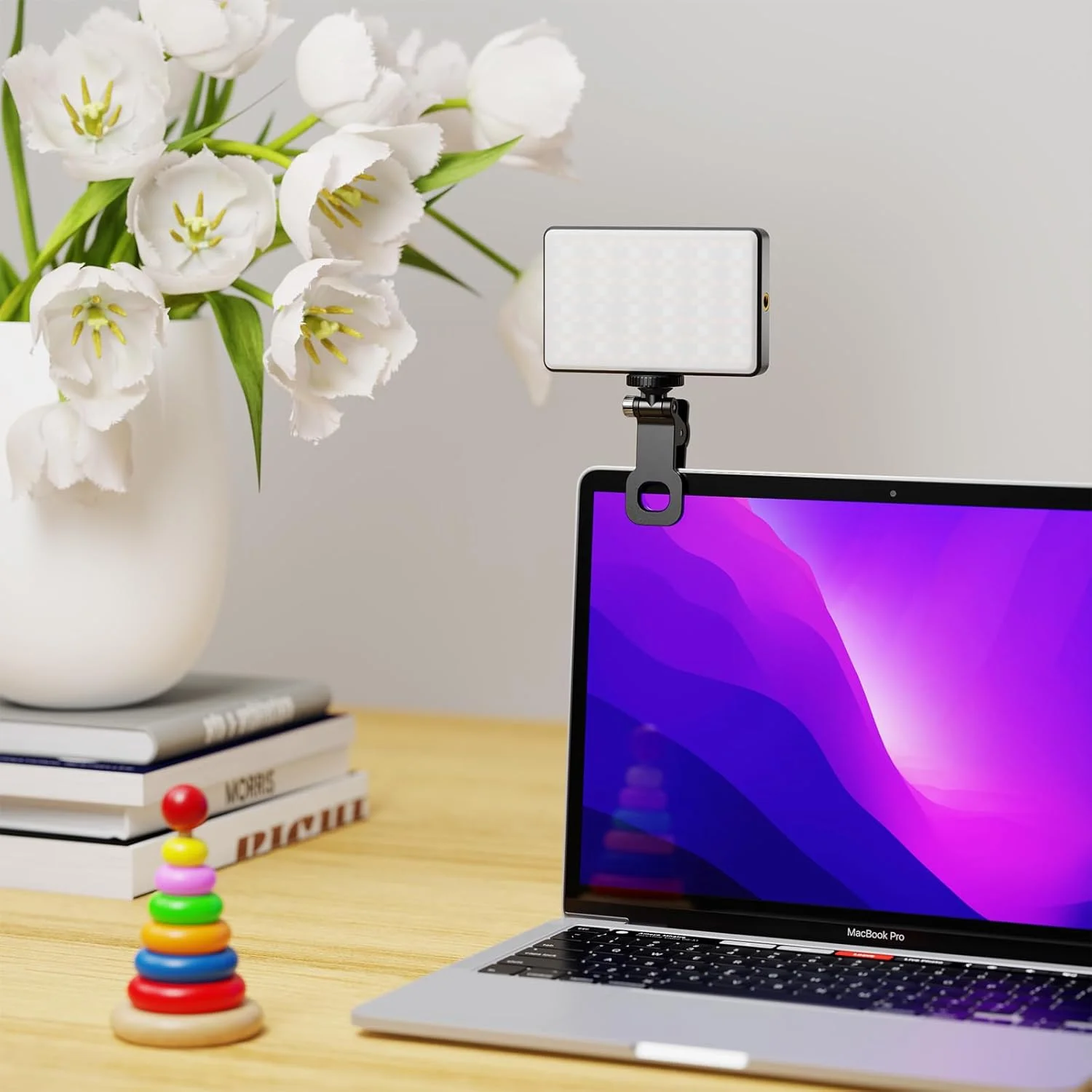 نور ویدئویی LED مدل ST 120RGB با گیره برای تلفن همراه، تبلت، کنفرانس کامپیوتری، جلسه آنلاین، پخش زنده 2500K 9000K با قابلیت تنظیم نور و 20 جلوه نوری صحنه