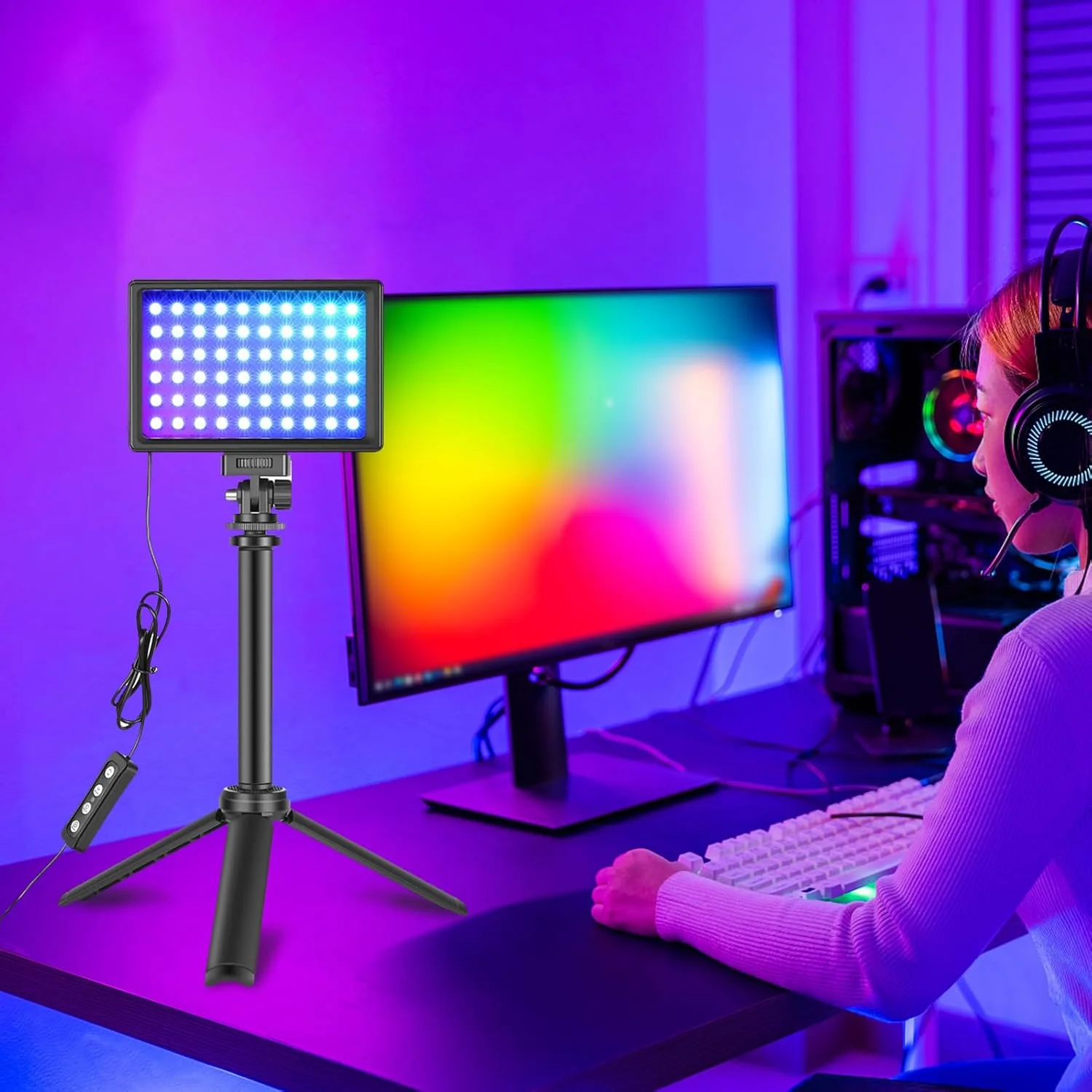 دو عدد چراغ ویدئویی LED RGB با نور پرکننده، با قابلیت تنظیم نور، تغذیه از طریق USB، به همراه سه پایه رومیزی، سر نصب و کنترل از راه دور برای کنفرانس، پخش زنده و آموزش آنلاین