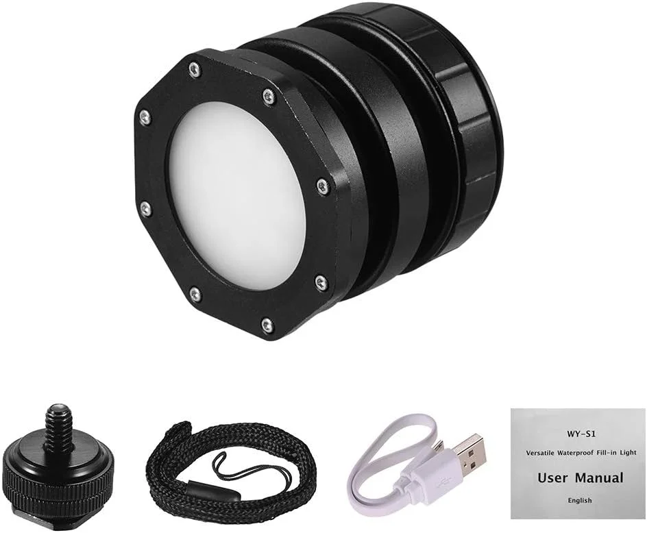 چراغ LED ضد آب قابل تنظیم نور برای فیلمبرداری و غواصی، دمای رنگ 5600K، CRI 95، زاویه تابش گسترده 120 درجه، همراه با پایه اتصال کفشک و شارژ USB مناسب برای دوربین های عکاسی