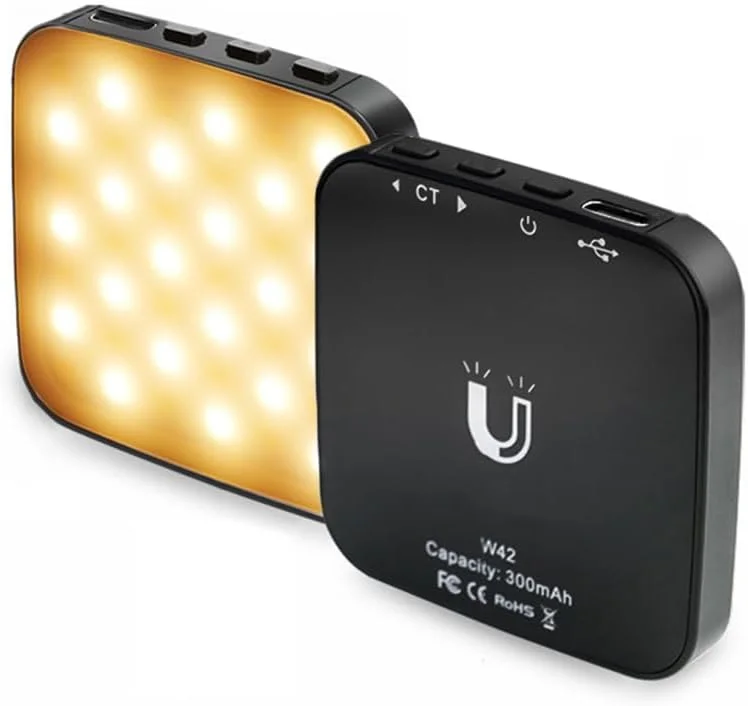 نور سلفی دو رنگ Pepisky 2W، چراغ LED جیبی با دمای رنگی 2500K-8500K و قابلیت تنظیم نور، دارای 42 مهره LED و باتری داخلی 300mAh به همراه حلقه فلزی، گیره مکنده سازگار با