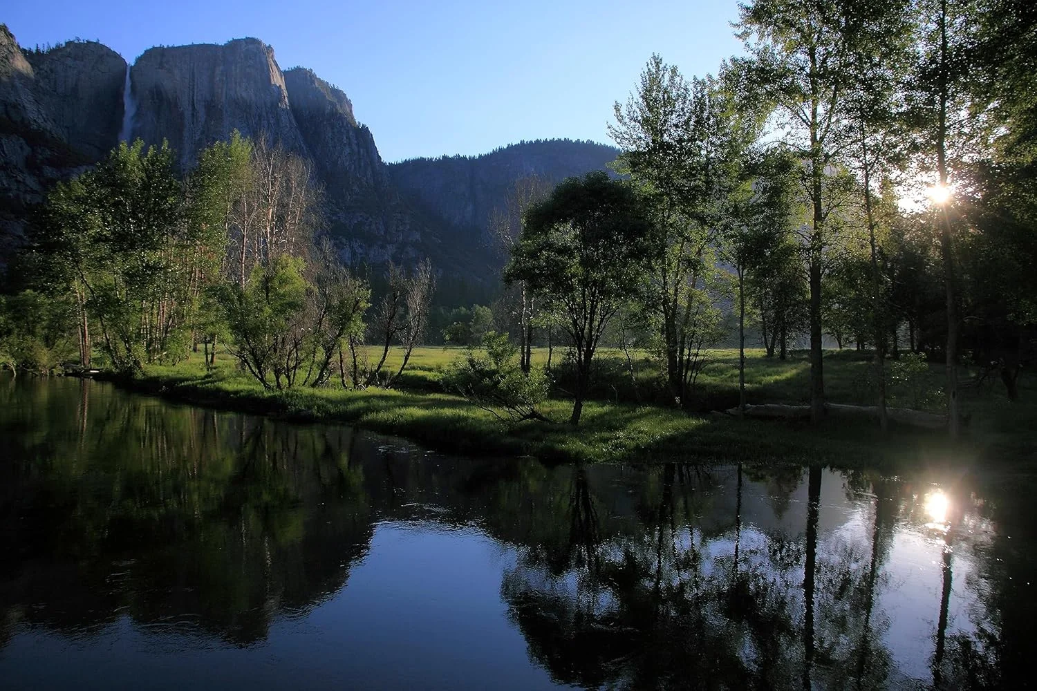 لنز تله فوتو کانن EF 75-300mm F4.0-5.6 III برای EOS (دهانه فیلتر 58 میلی‌متری، فوکوس خودکار) مشکی