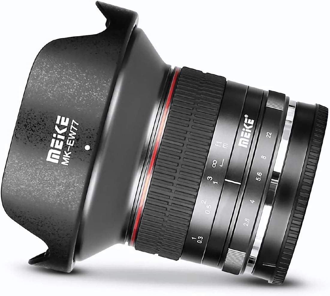 لنز ثابت زاویه باز فوق العاده Meike 12mm f/2.8 با هود جداشدنی برای دوربین های بدون آینه فوجی فیلم با APS-C