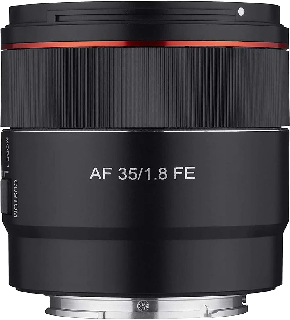 لنز 35mm F1.8 با فوکوس خودکار سام یانگ، فول فریم کامپکت و زاویه باز برای مانت Sony E، مشکی (SYIO3518-E)، سایز one size لنز 35mm F1.8 با فوکوس خودکار سام یانگ، فول فریم کامپکت و زاویه باز برای مانت Sony E، مشکی (SYIO3518-E)، سایز one size