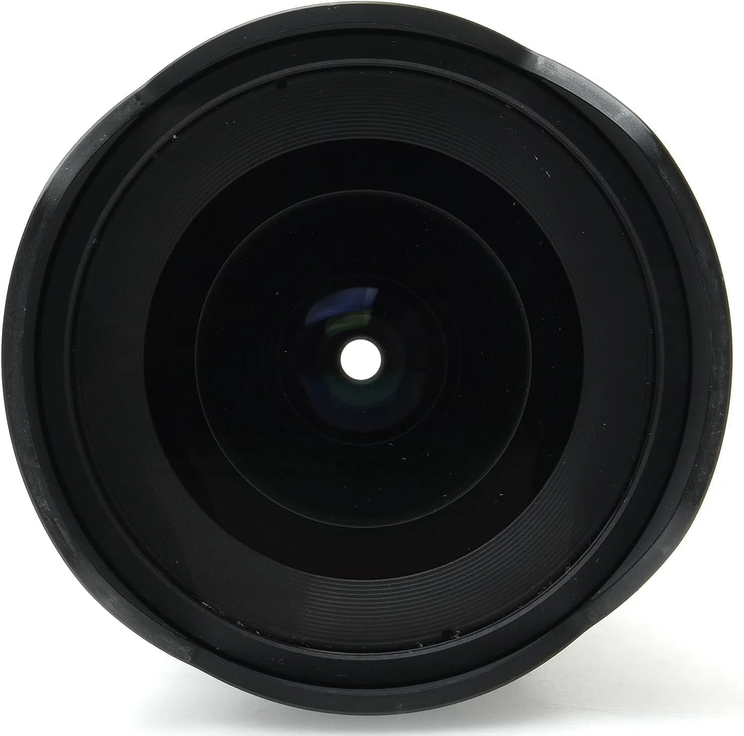 لنز زاویه باز فوق العاده عریض 14 میلی متری F2.8 سام یانگ برای دوربین های بدون آینه Canon R، سایز واحد لنز زاویه باز فوق العاده عریض 14 میلی متری F2.8 سام یانگ برای دوربین های بدون آینه Canon R، سایز واحد