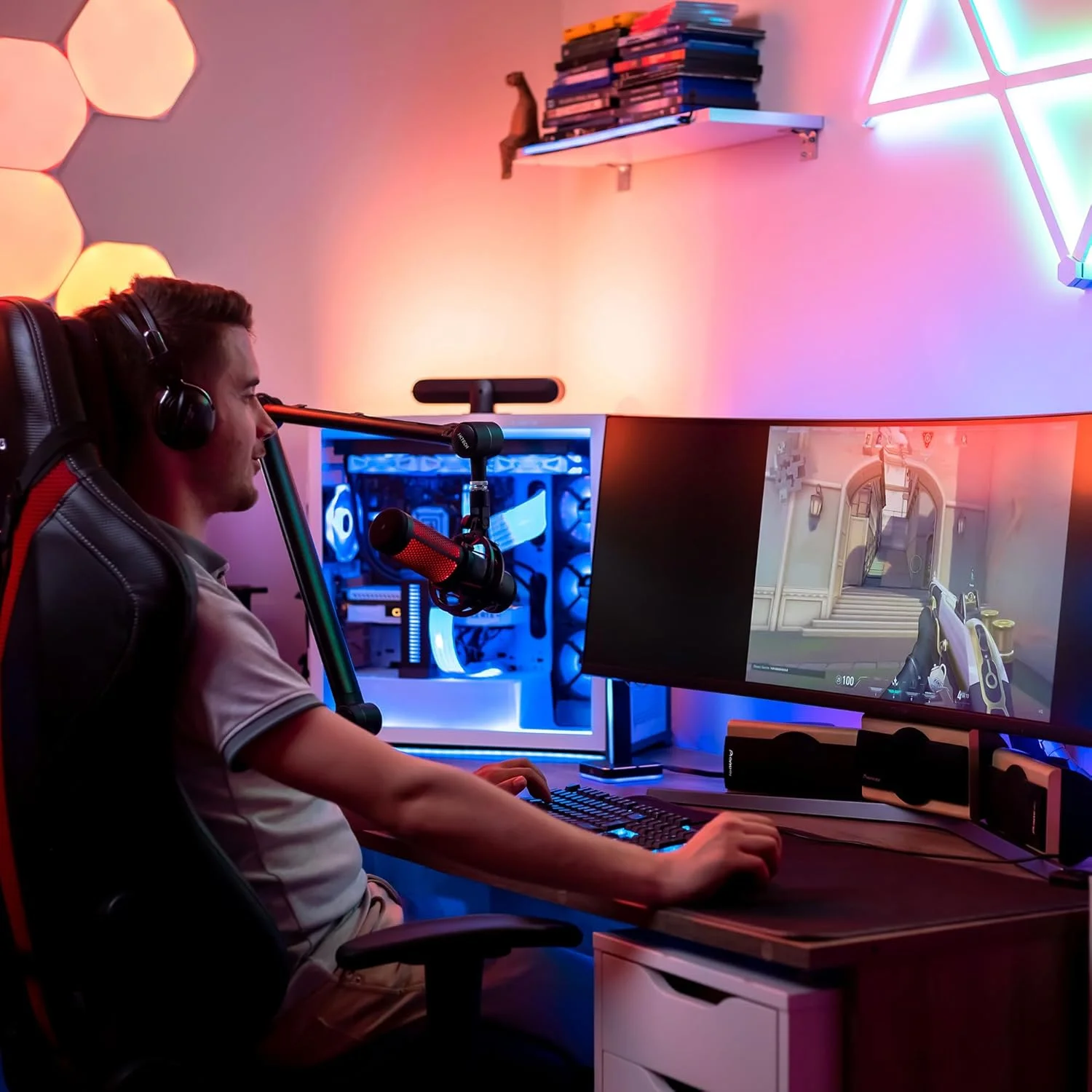 بازوی بوم IXTECH - بازوی میکروفون قابل تنظیم با چرخش 360 درجه - بازوی میکروفون فولادی ضد زنگ محکم، پایه رومیزی، پایه رومیزی - بازوی قیچی تاشو - بازوهای نصب میکروفون پایدار برای استودیوی رادیویی، پادکست، بازی