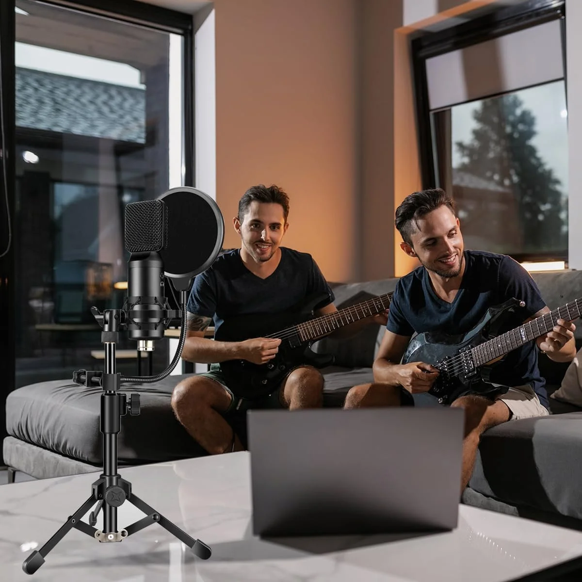 پایه میکروفون رومیزی Azonee، سه پایه میکروفون، پایه میکروفون کوچک با قابلیت تنظیم ارتفاع به همراه پاپ فیلتر، لرزه گیر، گیره میکروفون و آداپتور 1/4 اینچ به 5/8 اینچ برای Blue Yeti Snowball