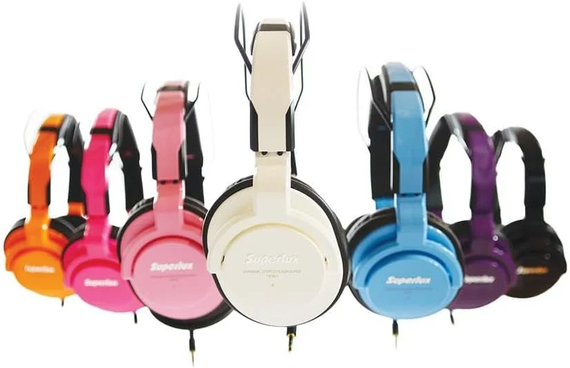 هدفون دور گوشی پشت بسته سوپرلوکس HD661 - مشکی