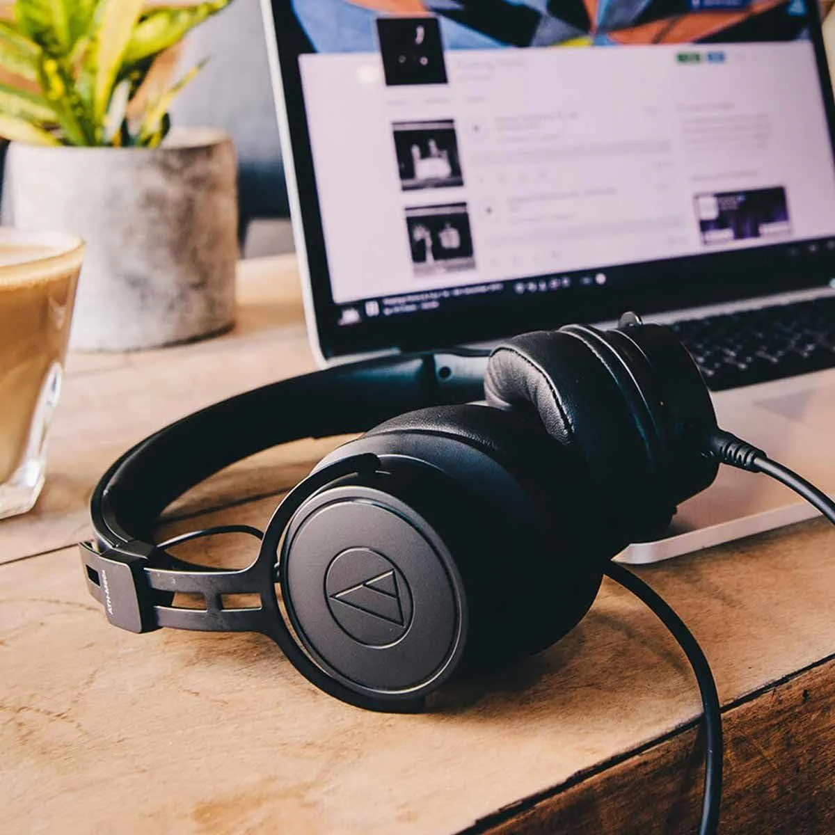 هدفون مانیتورینگ Audio-Technica ATH-M60xa، استودیویی سیمی، روگوشی، ضبط، میکس، دی‌جی، آهنگسازی، DTM