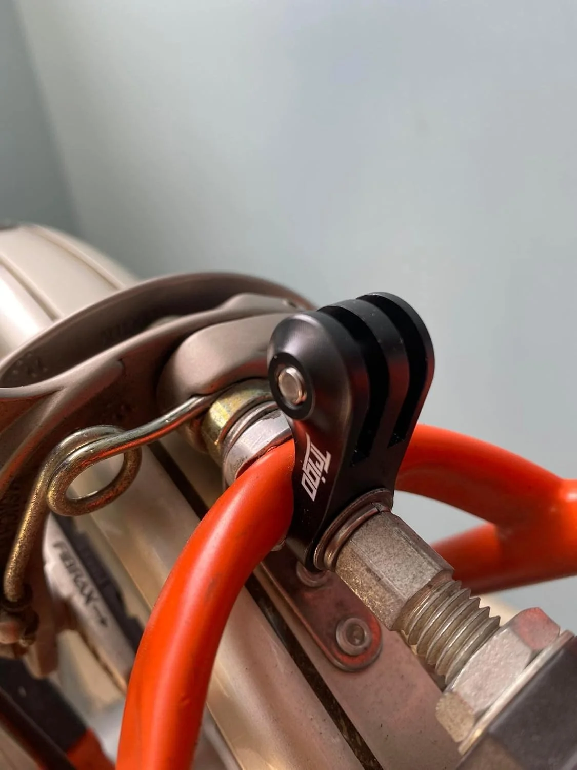 نگهدارنده چراغ، دوربین اکشن و شبرنگ London Craftwork برای Brompton مدل A و C