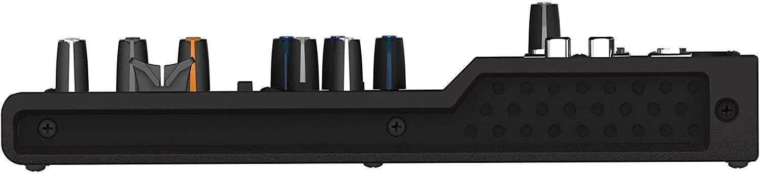 میکسر کامپکت 12 کانال Mackie Mix12FX به همراه یک جفت کابل EMB XLR و هولدر مغناطیسی گوشی موبایل Gravity