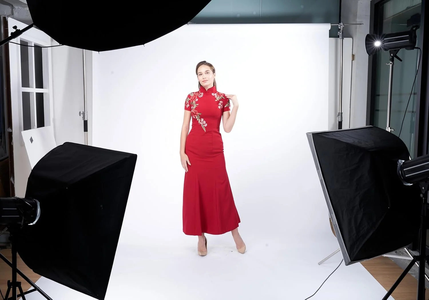 کاغذ پس زمینه عکاسی بدون درز Yizhily، پس زمینه کاغذی برای عکاسی، 2.72 متر در 15.2 متر، سفید قطبی