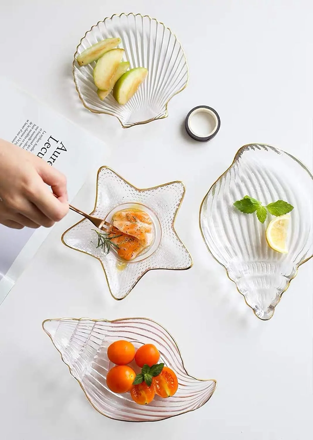 پس زمینه عکاسی سفید Selens با ابعاد 40x66 سانتی متر، مات و صاف، جنس PVC، مناسب برای عکاسی از محصولات کوچک پس زمینه عکاسی سفید Selens با ابعاد 40x66 سانتی متر، مات و صاف، جنس PVC، مناسب برای عکاسی از محصولات کوچک