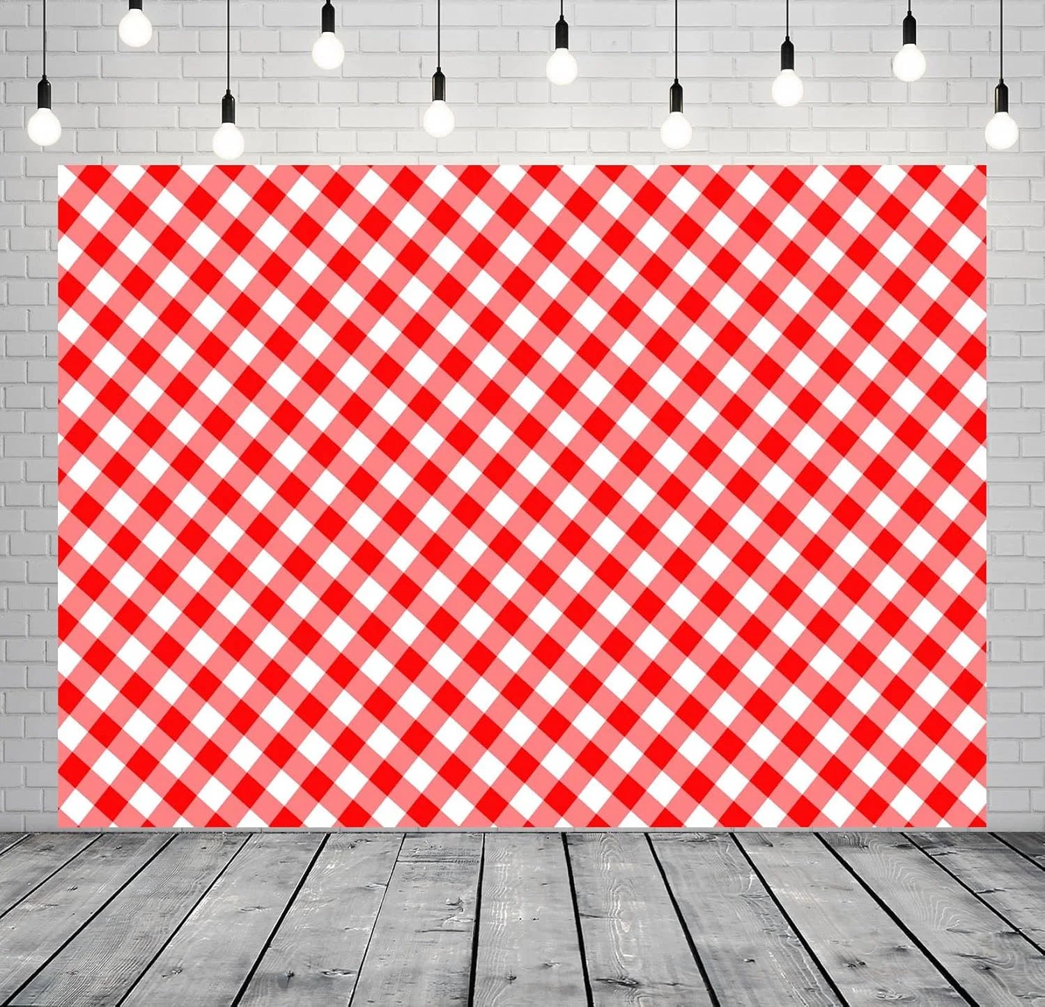 پس زمینه پارچه ای طرح شطرنجی قرمز و سفید، مناسب عکاسی، دکوراسیون جشن تولد، عروسی، مهمانی و استودیو