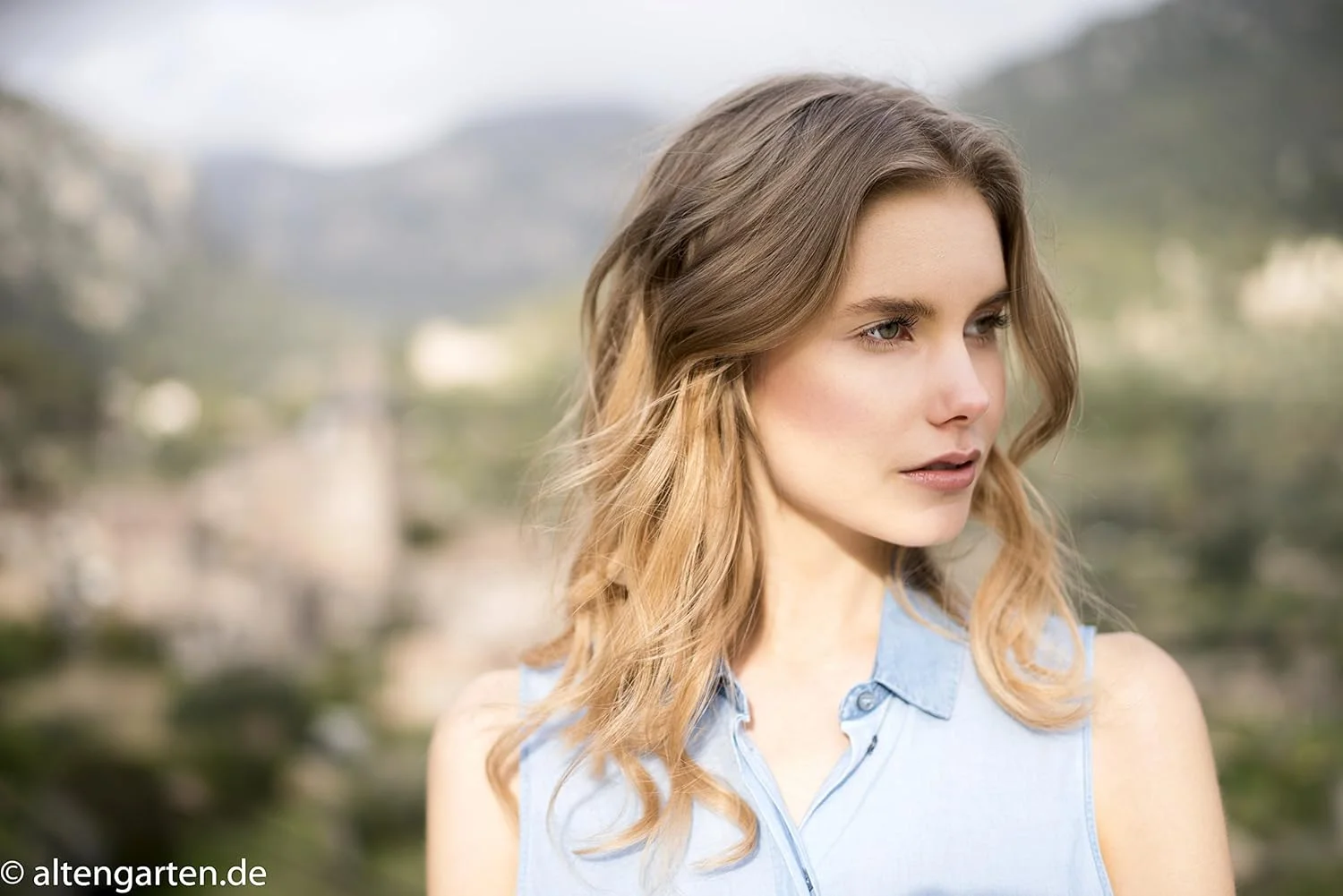 لنز تامرون SP 45mm f/1.8 DI VC USD مدل F013E برای دوربین های کانن لنز تامرون SP 45mm f/1.8 DI VC USD مدل F013E برای دوربین های کانن