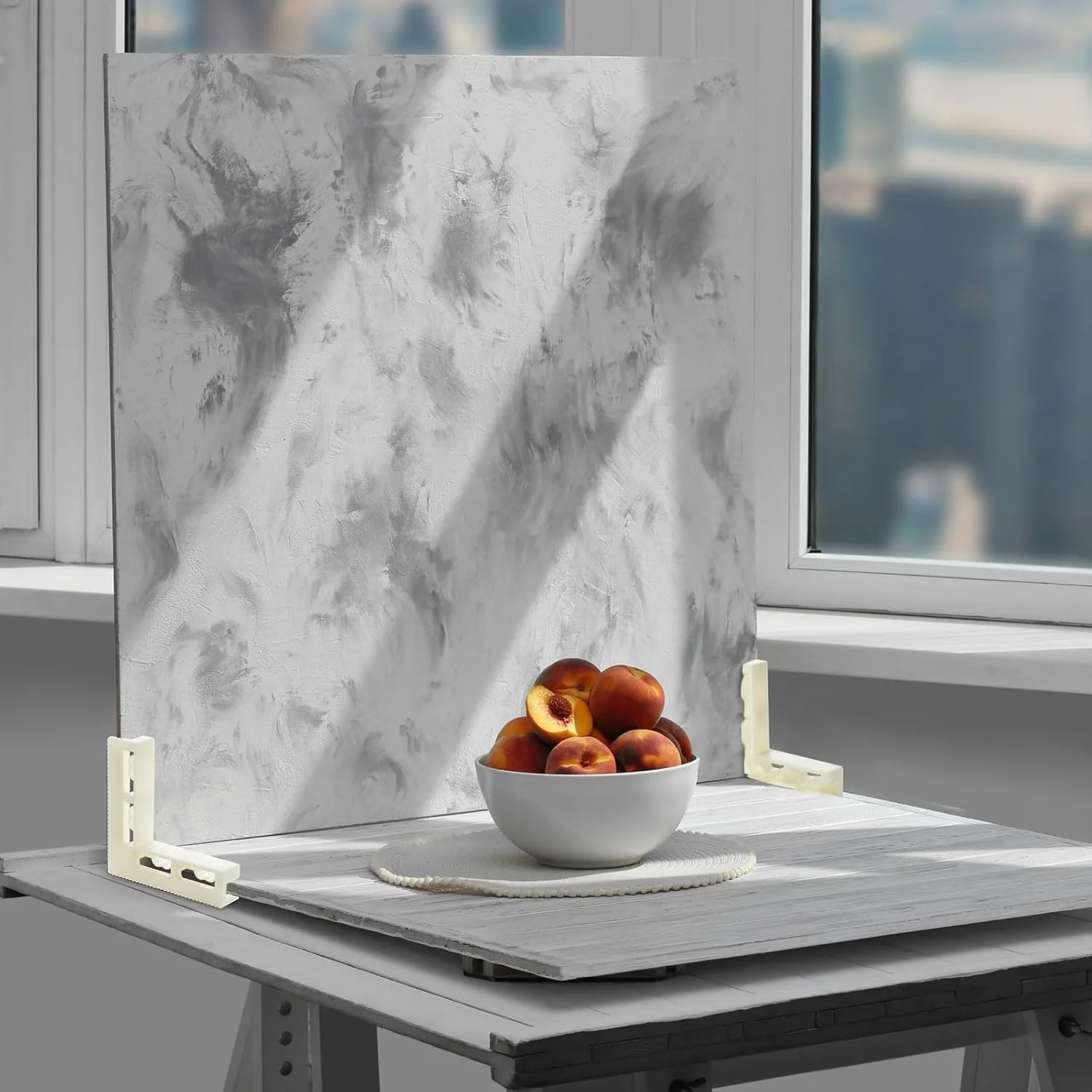 نگهدارنده پس زمینه عکاسی – پایه پلاستیکی قابل تنظیم L شکل، 6.6x6.6x1.27 سانتی متر، نگهدارنده عمودی پس زمینه برای عکاسی استودیویی (4 عدد، سفید)