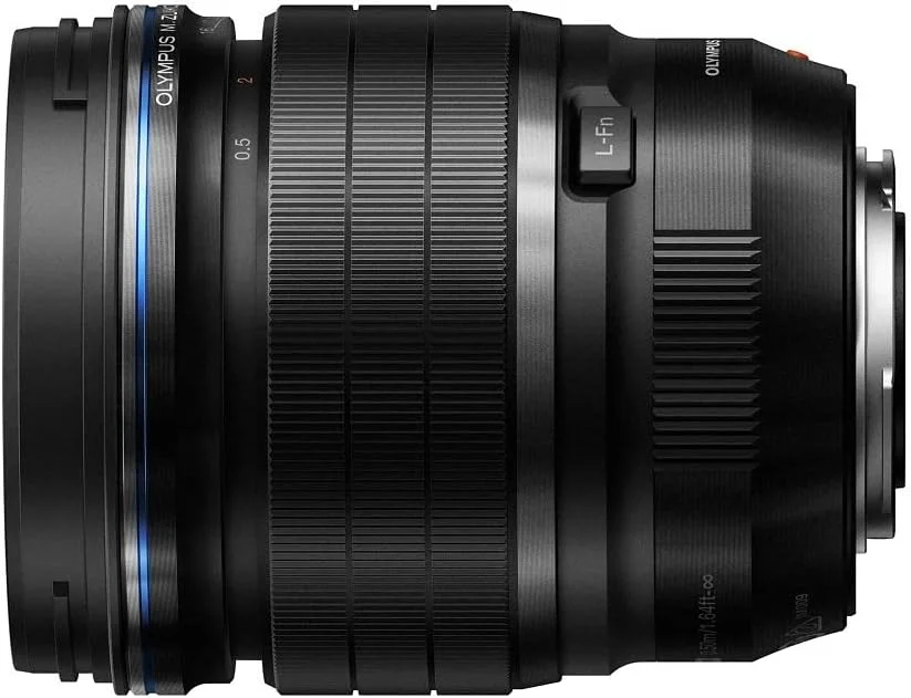 لنز Olympus M.Zuiko Digital ED 45 mm F1.2 PRO، فاصله کانونی ثابت سریع، مناسب برای تمام دوربین های MFT (مدل های Olympus OM-D & PEN، سری Panasonic G)، مشکی لنز Olympus M.Zuiko Digital ED 45 mm F1.2 PRO، فاصله کانونی ثابت سریع، مناسب برای تمام دوربین های MFT (مدل های Olympus OM-D & PEN، سری Panasonic G)، مشکی