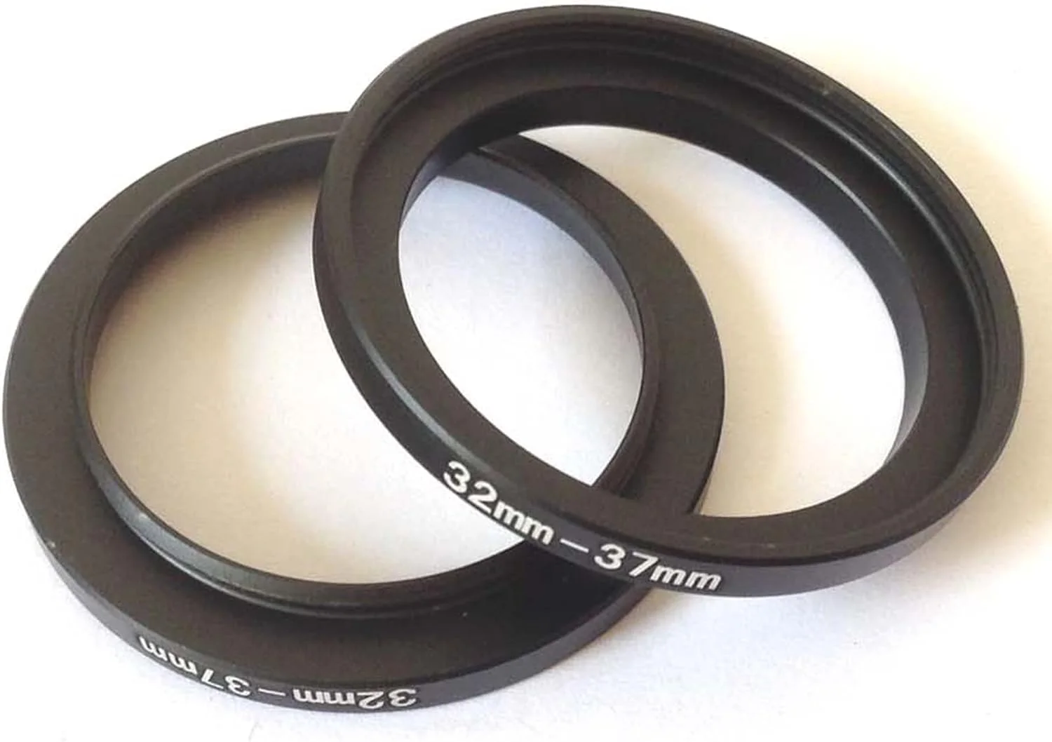 ۲ عدد حلقه تبدیل فلزی ۳۲ به ۳۷ میلی‌متری لنز دوربین فیلمبرداری D-SLR، اتصال سایز ۳۲ میلی‌متر به ۳۷ میلی‌متر، پیچ آداپتور اتصال دهنده دهانه فیلتر، قطعات و لوازم جانبی عکس دیجیتال