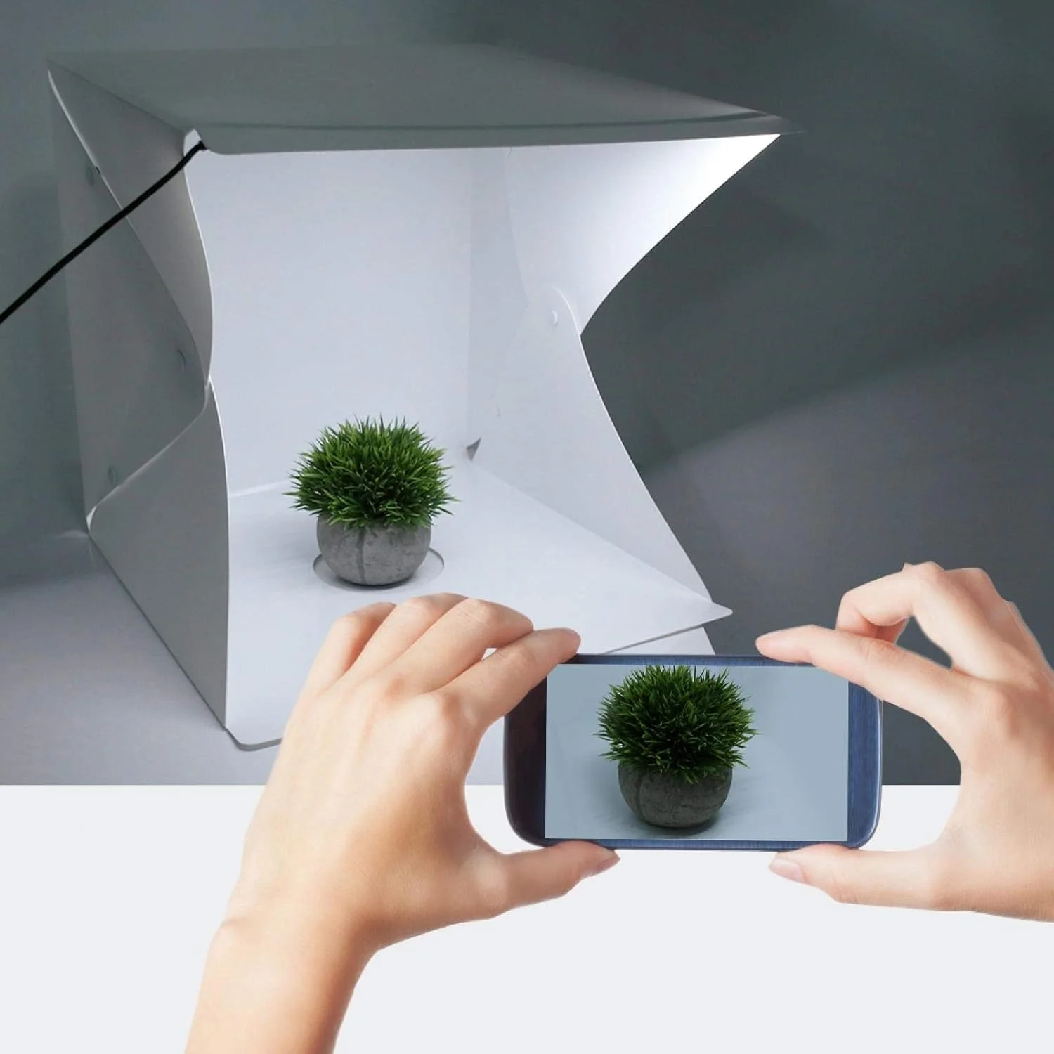 دیفیوزر سافت باکس مقاوم در برابر سایش همراه با یک پس زمینه پلاستیکی مشکی و یک پس زمینه پلاستیکی سفید، برای اشیاء کوچک با 40 عدد لامپ