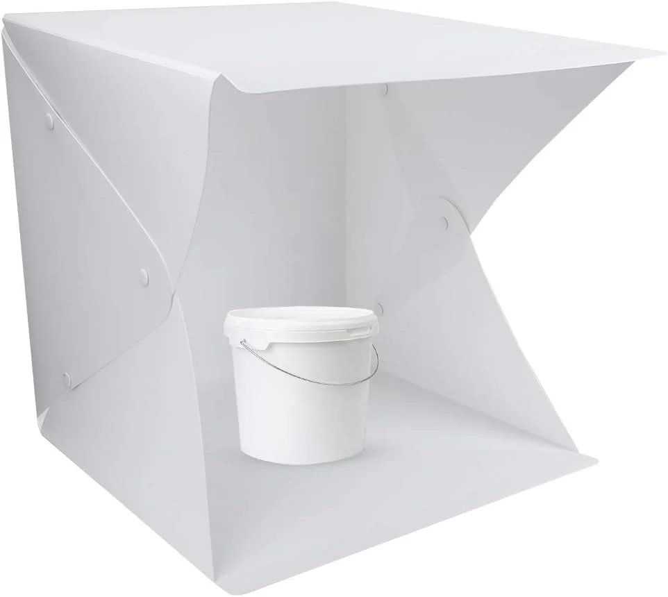 دیفیوزر سافت باکس مقاوم در برابر سایش همراه با یک پس زمینه پلاستیکی مشکی و یک پس زمینه پلاستیکی سفید، برای اشیاء کوچک با 40 عدد لامپ