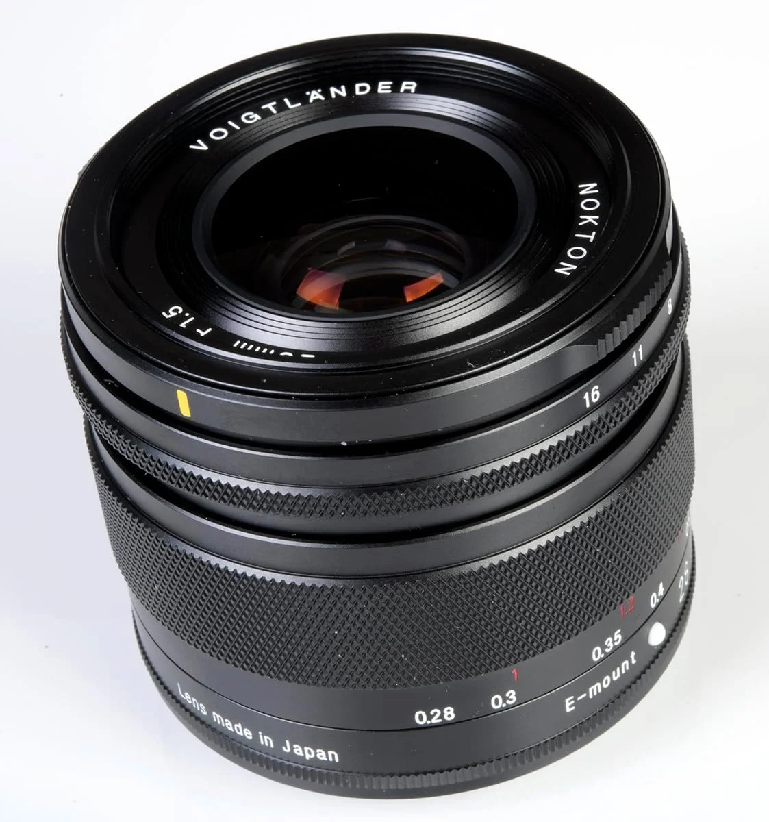 لنز Voigtlander Nokton 28mm f/1.5 Aspherical سازگار با دهانه Sony E لنز Voigtlander Nokton 28mm f/1.5 Aspherical سازگار با دهانه Sony E