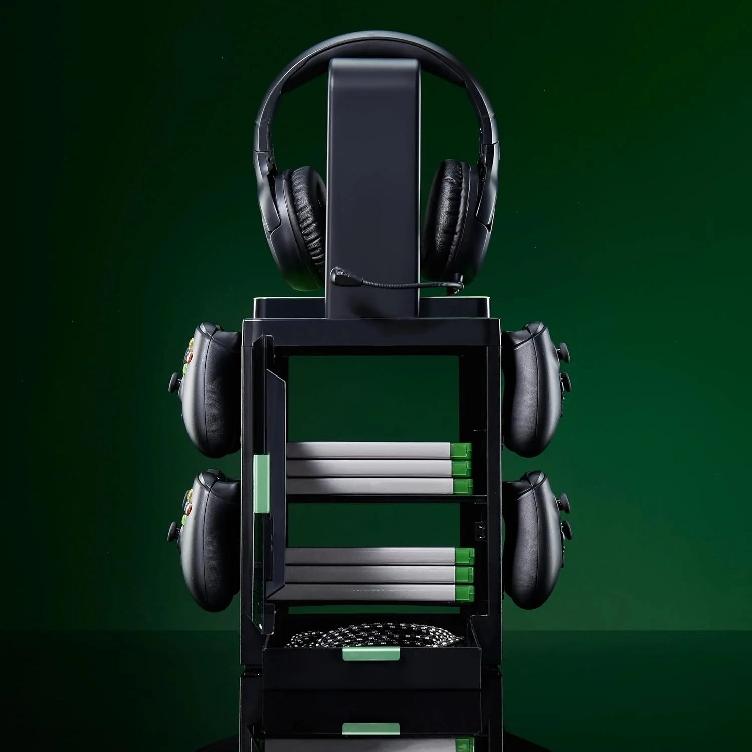 کابینت نورپردازی LED رسمی ایکس باکس نومسکال، نگهدارنده کنترلر و استند هدست برای PS4/PS5 و Xbox Series X|S - تنظیمات نورپردازی LED متعدد - محصول رسمی ایکس باکس