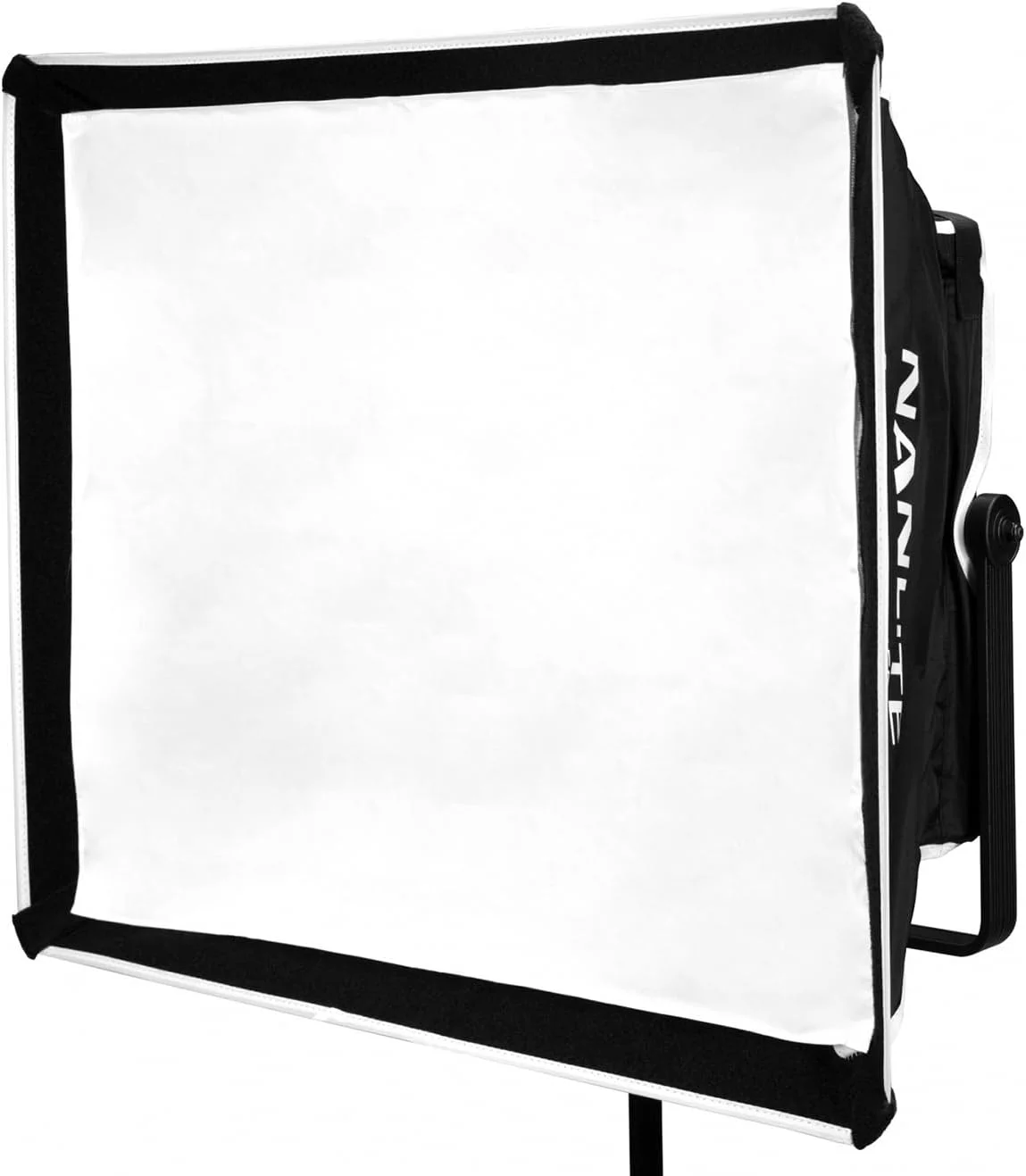 نانلایت سافت باکس SB-MP150