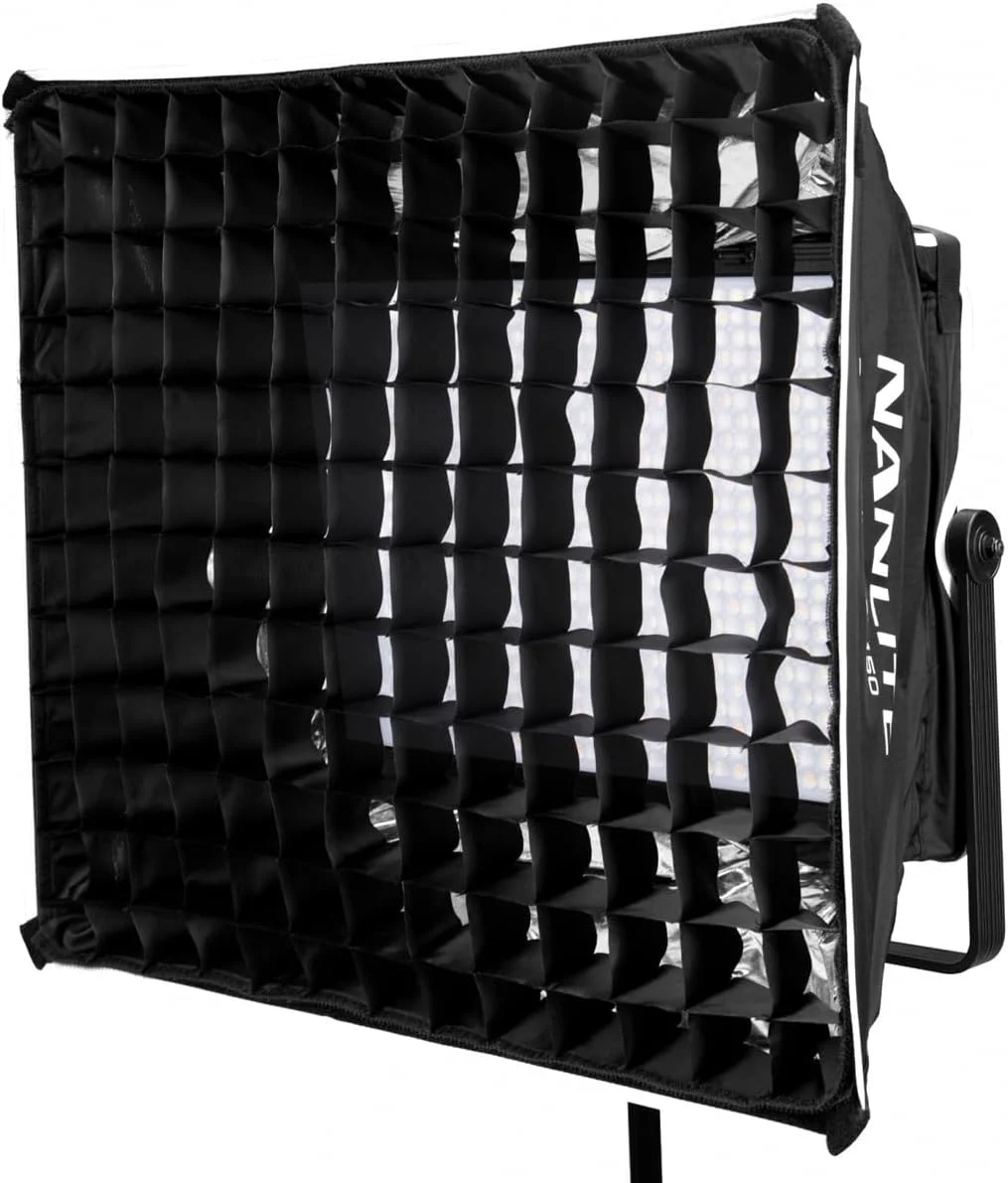 نانلایت سافت باکس SB-MP150