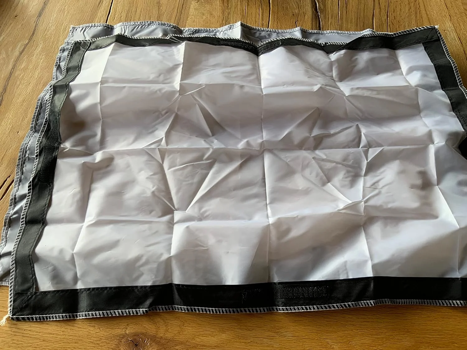 روکش سفید سافت باکس FGen