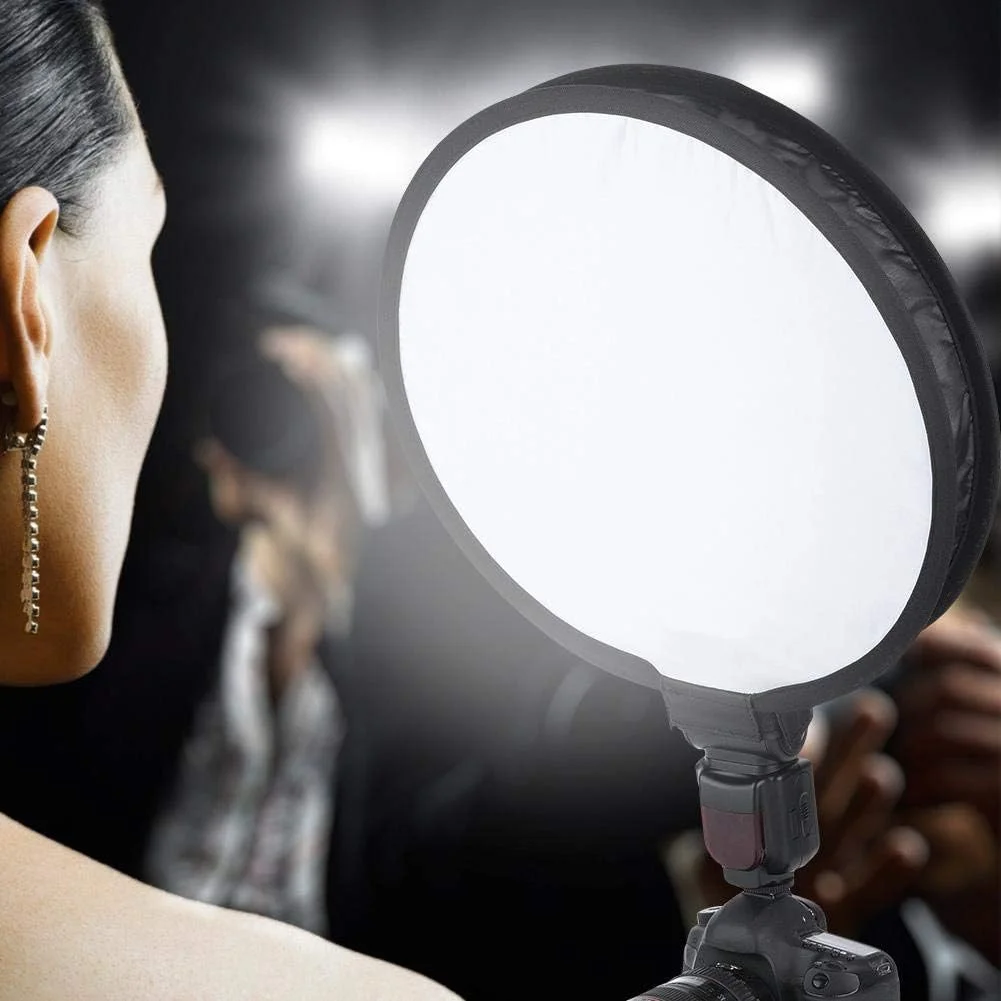 نرم باکس گرد 40 سانتی متری اسپیدلایت، دیفیوزر فلاش استودیویی قابل حمل، سافت باکس چتری اسپیدلایت به همراه کیف حمل برای عکاسی پرتره و محصول نرم باکس گرد 40 سانتی متری اسپیدلایت، دیفیوزر فلاش استودیویی قابل حمل، سافت باکس چتری اسپیدلایت به همراه کیف حمل برای عکاسی پرتره و محصول