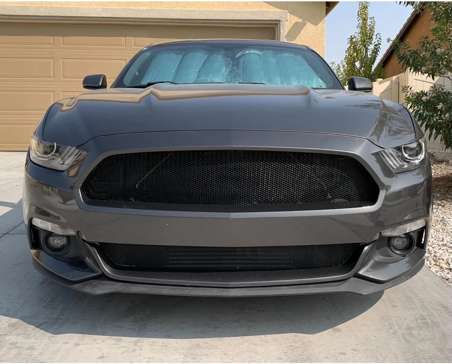 ورق توری جلو پنجره خودرو آلیاژ آلومینیوم، رول توری، درج خودرو، سپر، سوراخ لوزی رنگ شده