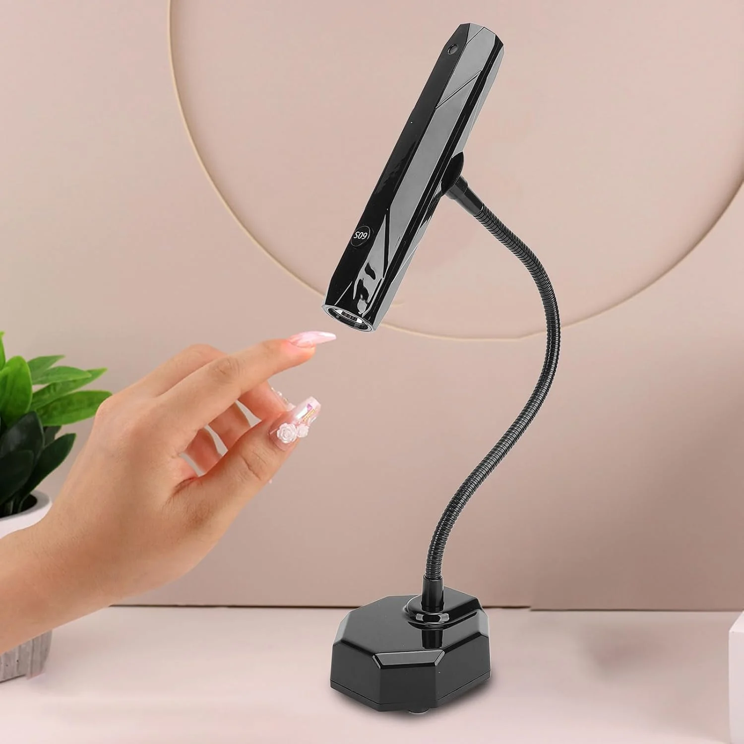 چراغ ژل ناخن لمسی Luqeeg، LED گردن غازی شارژی بی‌سیم، چراغ خشک کن ژل، با تایمر و مهره های منبع نور دوگانه، 10 ساعت استفاده مداوم، برای سالن، خانه و DIY