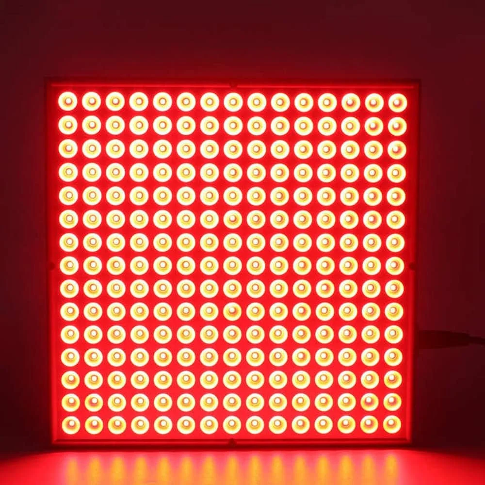 دستگاه نور قرمز زیبایی، پنل نور ال ای دی 45 واتی با طول موج 660 نانومتر قرمز عمیق و 850 نانومتر مادون قرمز نزدیک برای مراقبت از پوست و تسکین درد