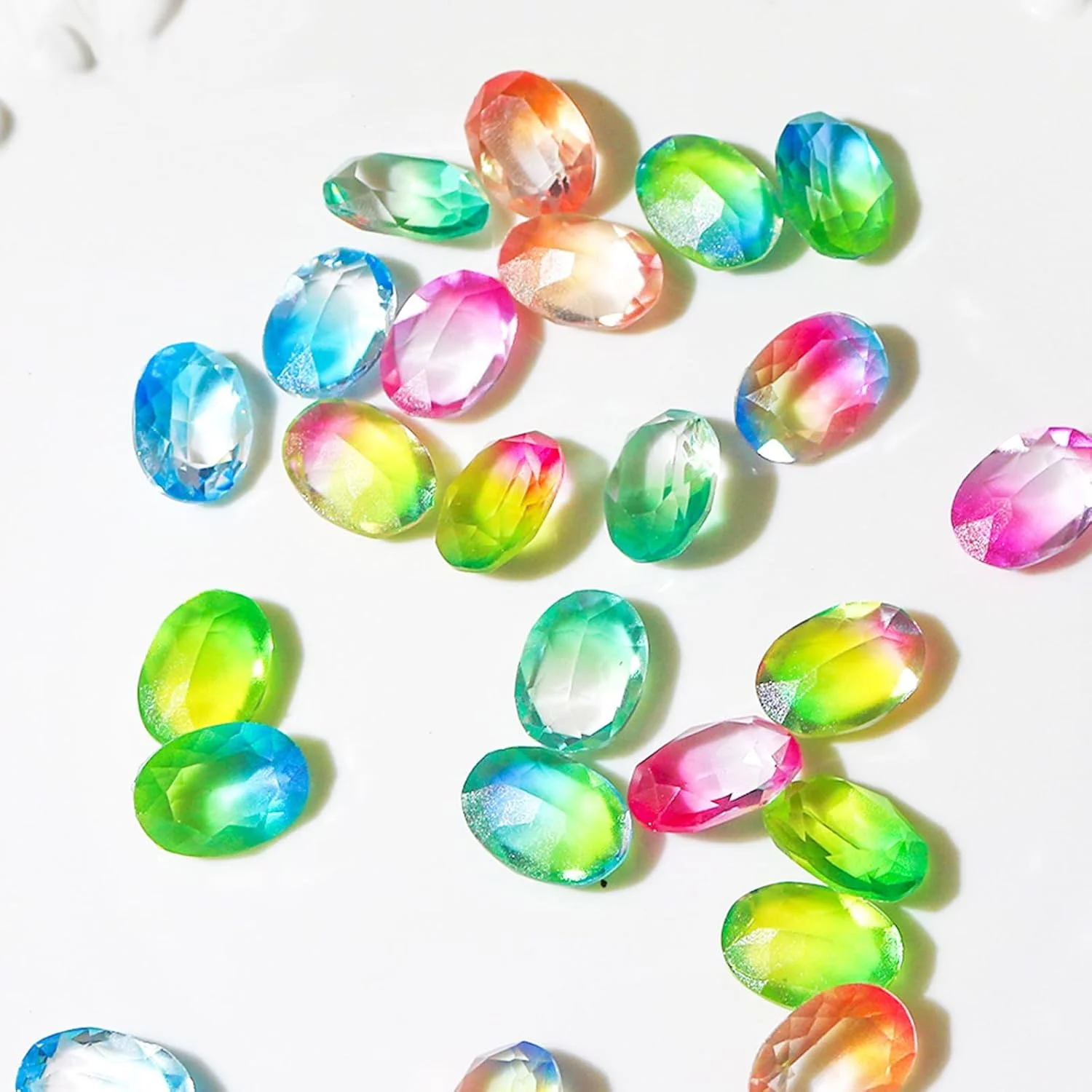 جواهرات ناخن رزینی الماسی ته بیضی نوک تیز با رنگ گرادیانی جولریتیک، لوازم جانبی ناخن شفاف یخی DIY