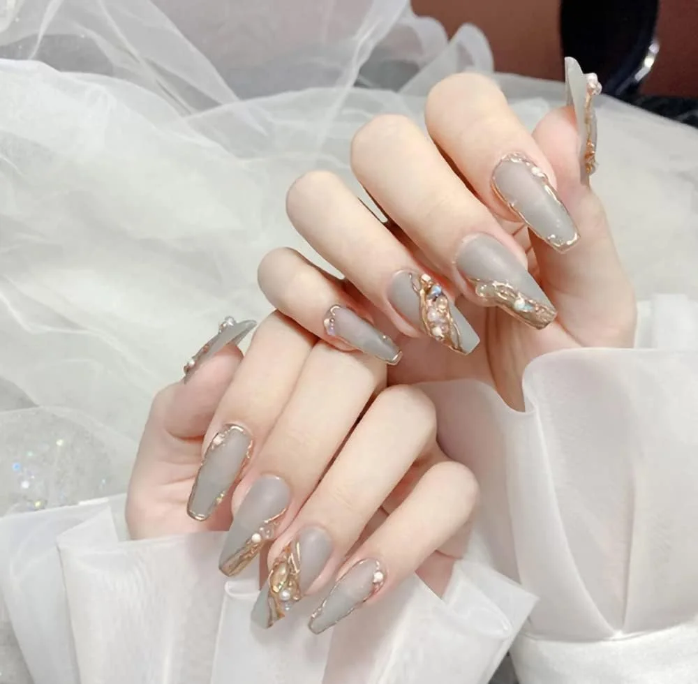 کاشت ویو، تیپ ناخن ژلی نرم پوشش کامل، 240 عدد در 12 سایز، تیپ ناخن ژلی شفاف استیلتو بلند به همراه جعبه برای کاشت ناخن با فشار، مانیکور DIY و خیساندن