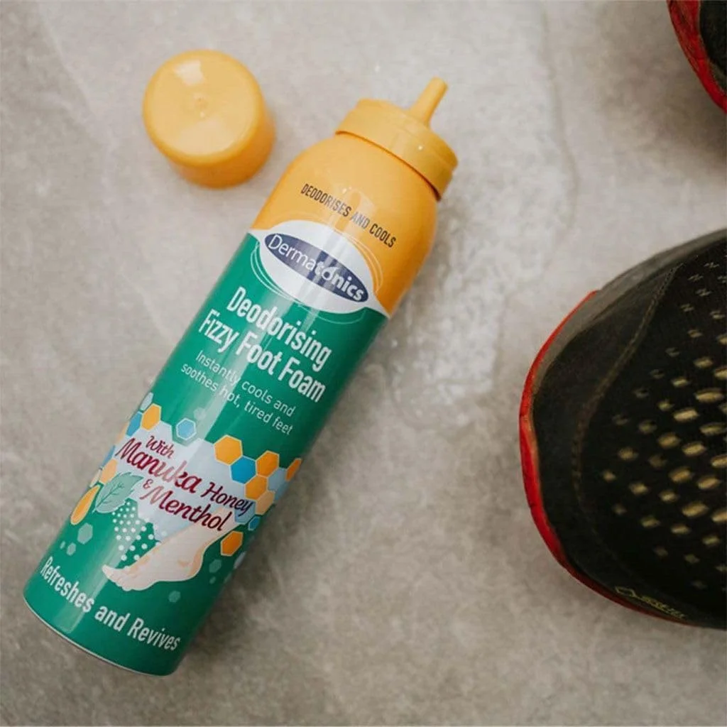 فوم پا گازدار خوشبو کننده درماتونیکس با عسل مانوکا و منتول 150 میلی لیتر