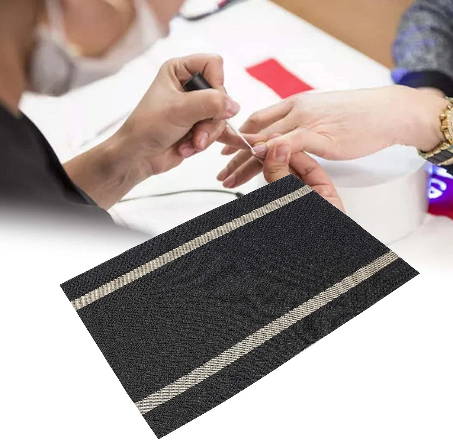 پد زیر دستی ناخن، زیرانداز شیک و سبک میز مانیکور برای تمرین ناخن مناسب سالن های حرفه ای برای نمایش هنر ناخن (مشکی ساده) پد زیر دستی ناخن، زیرانداز شیک و سبک میز مانیکور برای تمرین ناخن مناسب سالن های حرفه ای برای نمایش هنر ناخن (مشکی ساده)