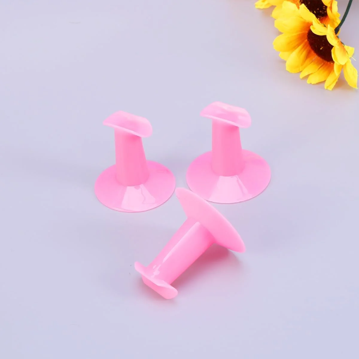 FRCOLOR ست 3 عددی پایه نگهدارنده انگشت برای طراحی ناخن، پلاستیک سخت، مناسب مانیکور DIY، پایه نمایش ناخن فانتزی برای استفاده در سالن و تکنسین ناخن خانگی