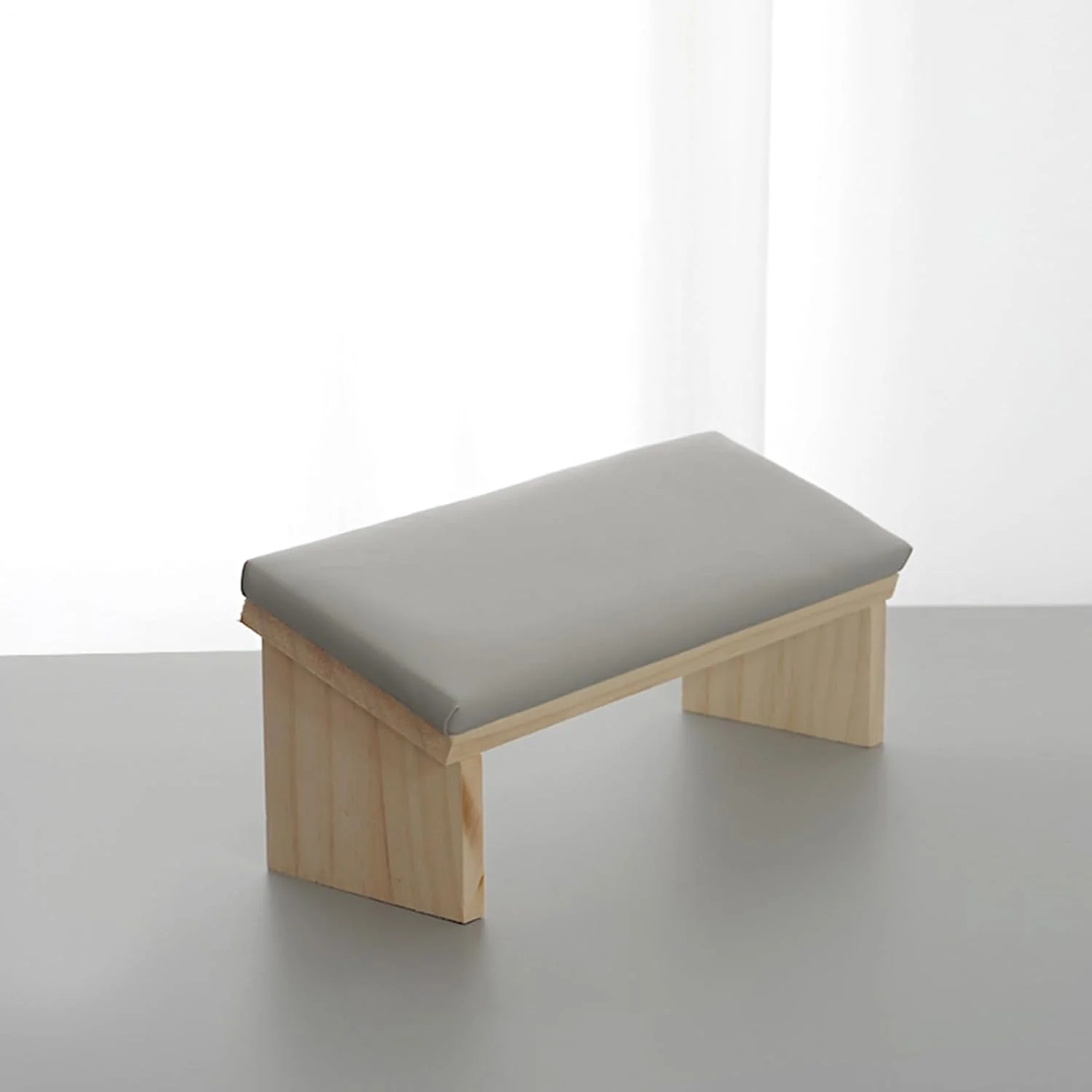 تکیه گاه دست برای ناخن، بالشتک تکیه گاه دست ناخن، طراحی شیب دار تکیه گاه دست مانیکور برای میز، بالشتک تکیه گاه دست مانیکور چرم PU، تکیه گاه دست برای مانیکور سالن تکیه گاه دست برای ناخن، بالشتک تکیه گاه دست ناخن، طراحی شیب دار تکیه گاه دست مانیکور برای میز، بالشتک تکیه گاه دست مانیکور چرم PU، تکیه گاه دست برای مانیکور سالن