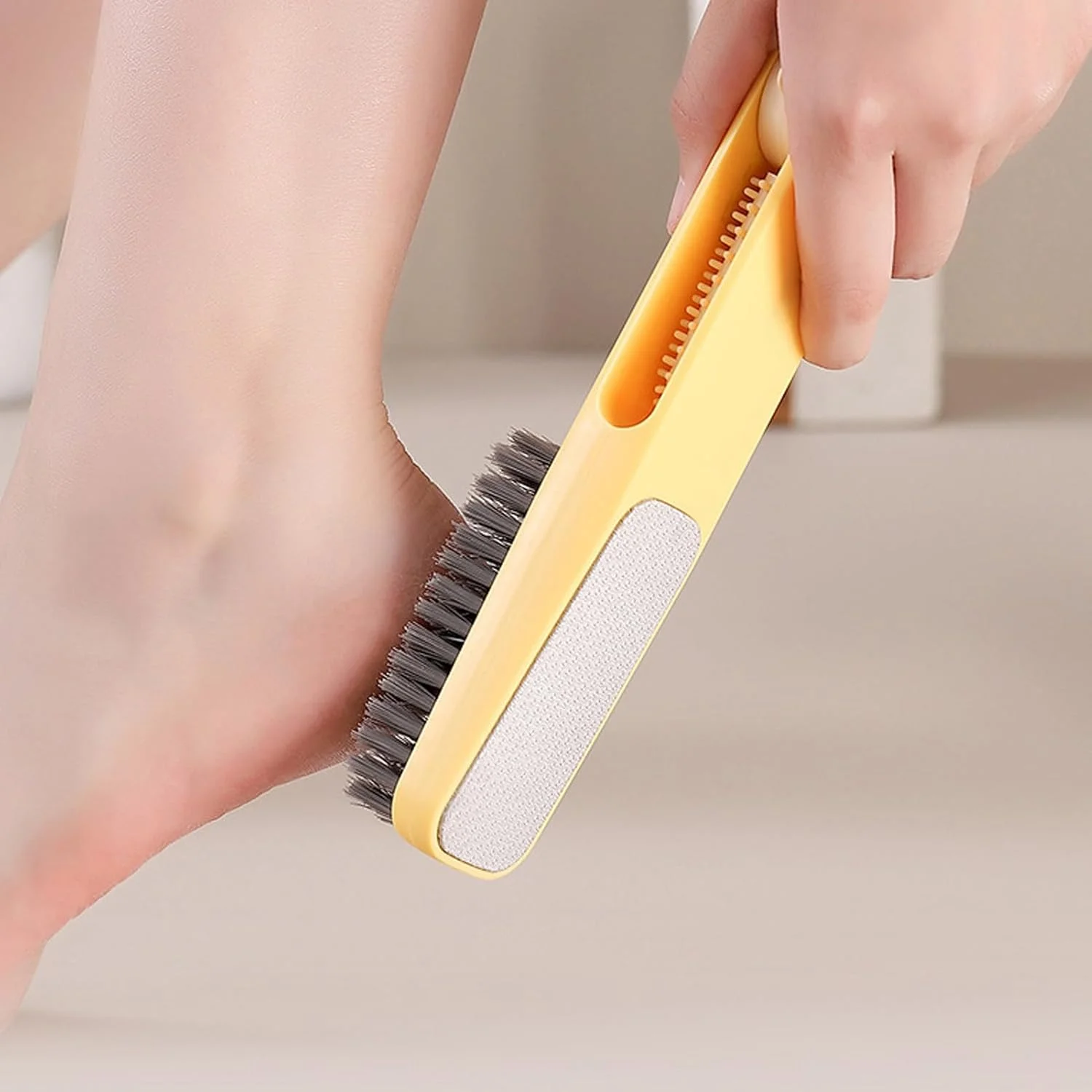 سوهان پا - برس دو طرفه استیل ضد زنگ 2 در 1 | سوهان پینه پا، برس از بین برنده پوست مرده، مناسب برای بزرگسالان، آقایان، خانم ها و کودکان، استفاده روزانه، مسافرت، سالن، حمام، اسپا، ناخن و انگشتان پا