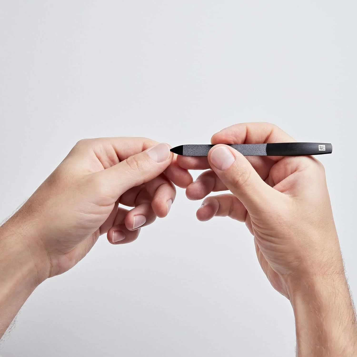 سوهان ناخن دو طرفه ZWILLING Sapphire با پوشش کربن شبه الماس مشکی مات ممتاز 130 میلی متر