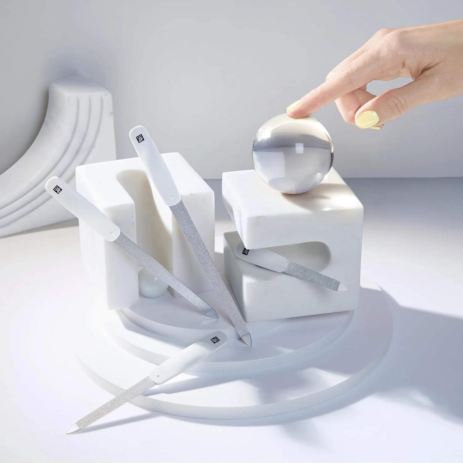 سوهان ناخن یاقوت کبود Zwilling، تیغه سوهان حرفه ای با روکش، پرداخت شده و دو طرفه، 90 میلی متر