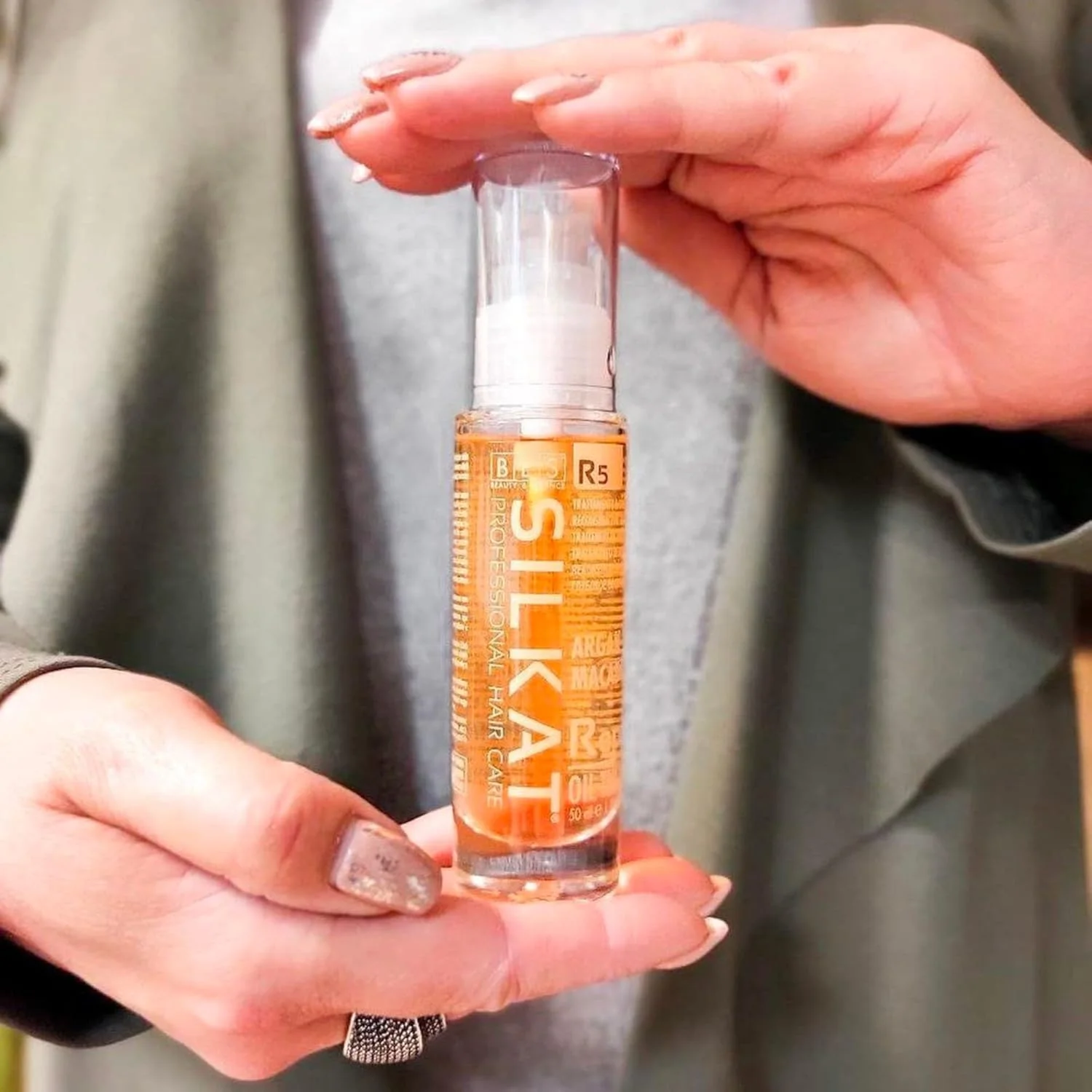 روغن درمانی ترمیم کننده مو HACURLIST BES R5