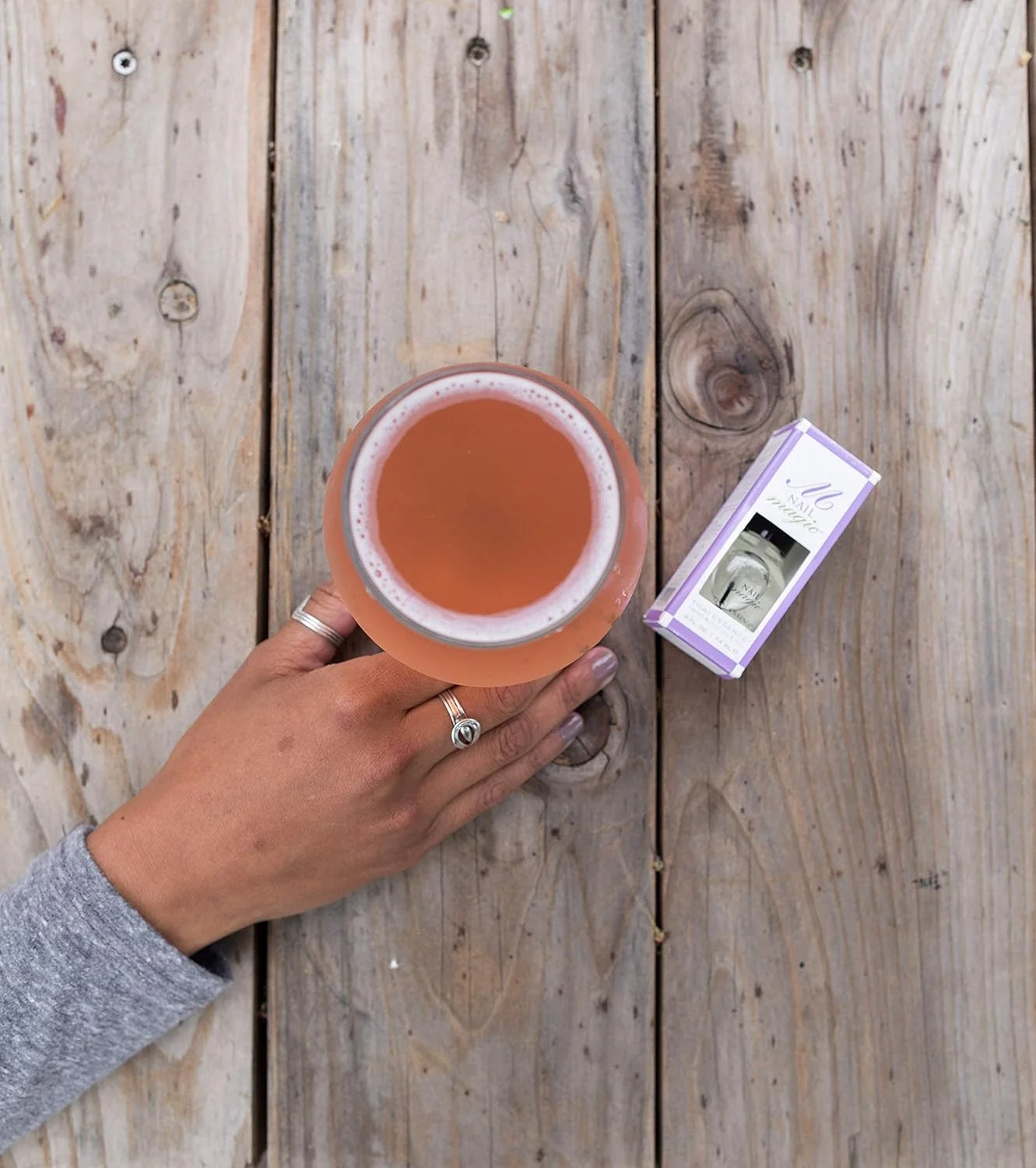 روغن کوتیکول ناخن نیل مجیک، اسانس تایلندی، ارگانیک، کمک به رفع پوستهپوسته شدن ناخنها، کاهش ترک خوردن کوتیکولها، 15 میلی لیتر روغن کوتیکول ناخن نیل مجیک، اسانس تایلندی، ارگانیک، کمک به رفع پوستهپوسته شدن ناخنها، کاهش ترک خوردن کوتیکولها، 15 میلی لیتر